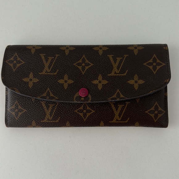 Louis Vuitton Handbags - Louis Vuitton Wallet